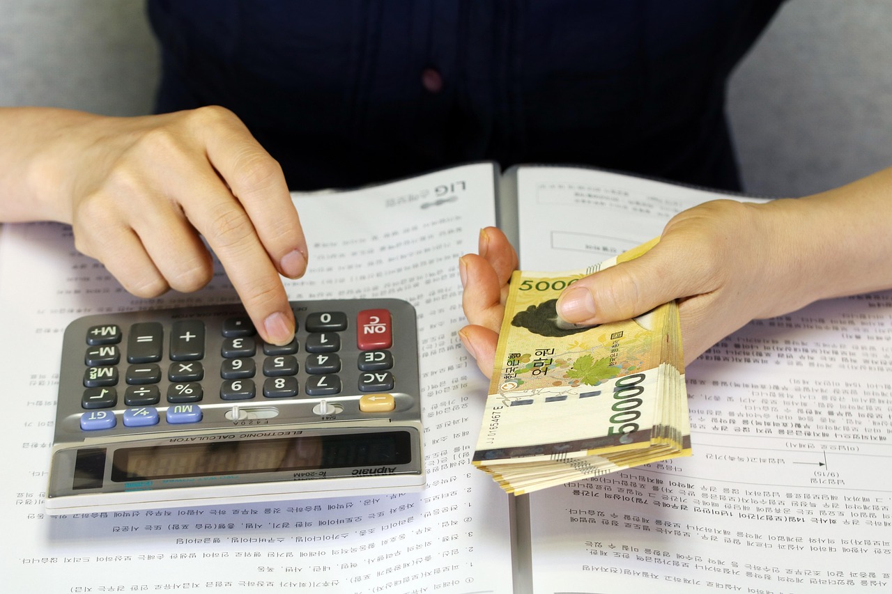 韩国银行开户必备证件护照外国人登录证