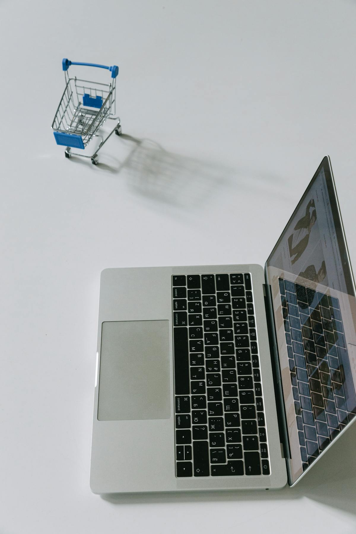 eBay account registration steps for Korean buyers on laptop