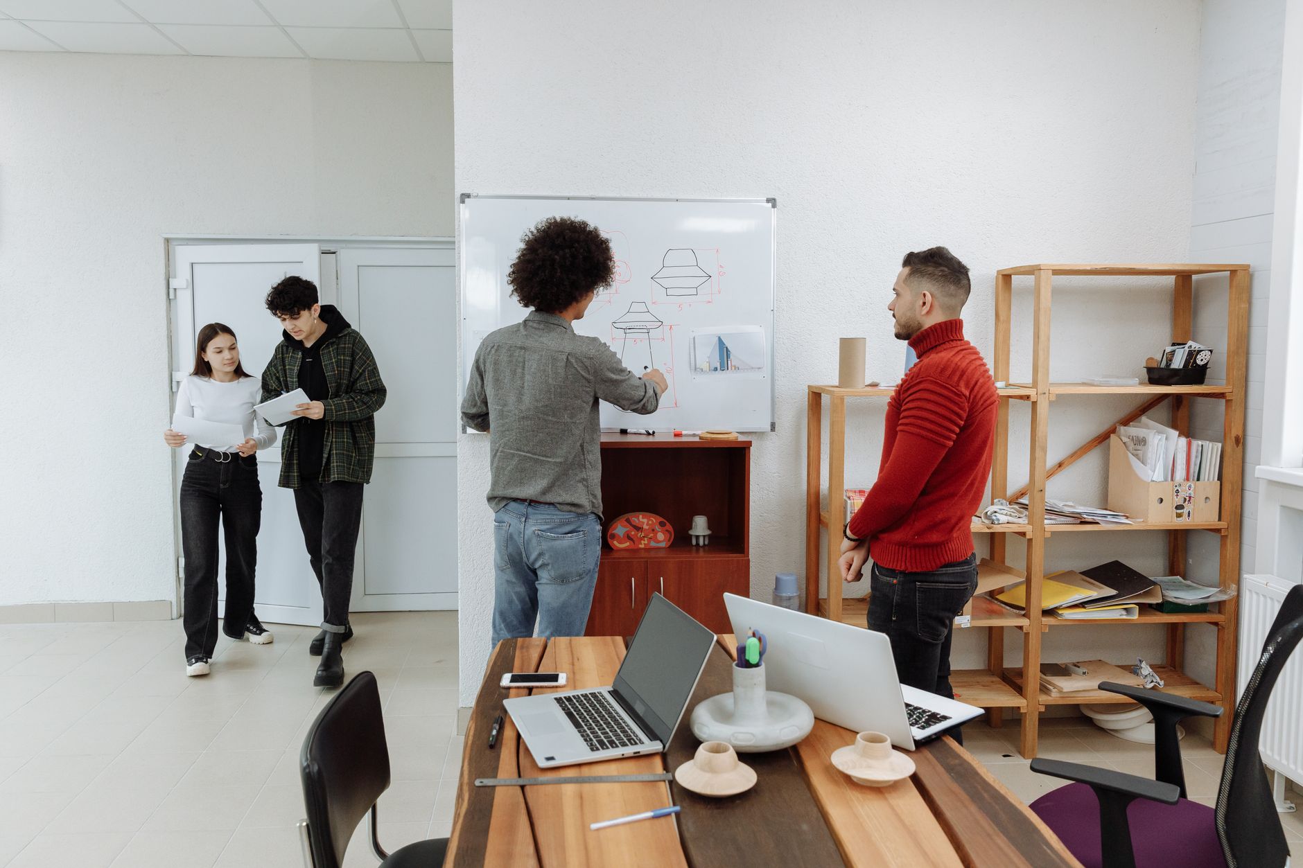 Best AI design tools workflow for small teams using Figma AI Canva AI Framer Napkin AI Photoroom and Gamma